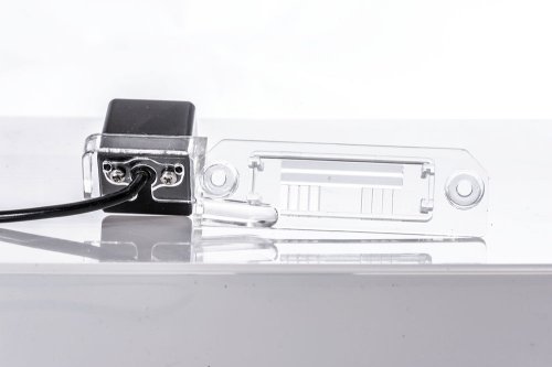 Камера заднего вида Fighter CS-CCD+FM-18 (VW/Skoda/Seat)