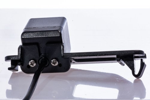 Камера заднего вида Fighter CS-CCD+FM-34 (Toyota)