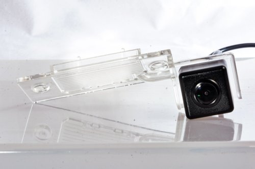 Камера заднього огляду Fighter CS-HCCD + FM-14 (VW / Skoda / Seat)