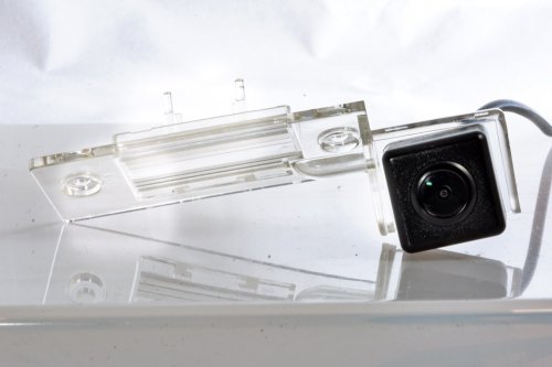 Камера заднього огляду Fighter CS-HCCD + FM-15 (VW / Skoda / Seat)