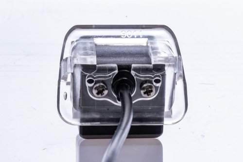 Камера заднего вида Fighter CS-HCCD+FM-33 (Toyota)