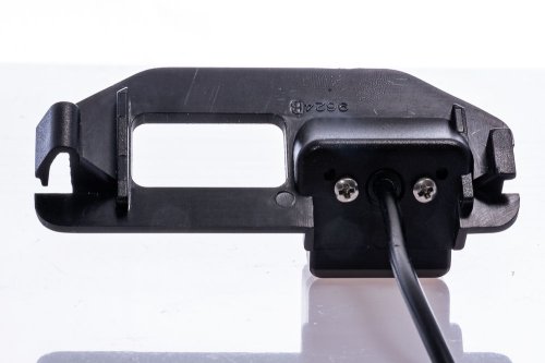 Камера заднего вида Fighter CS-HCCD+FM-34 (Toyota)