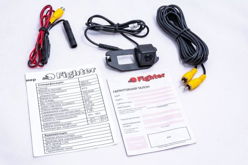 Камера заднего вида Fighter CS-HCCD+FM-34 (Toyota)