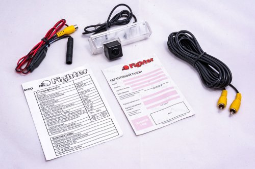 Камера заднего вида Fighter CS-HCCD+FM-39 (Mitsubishi)